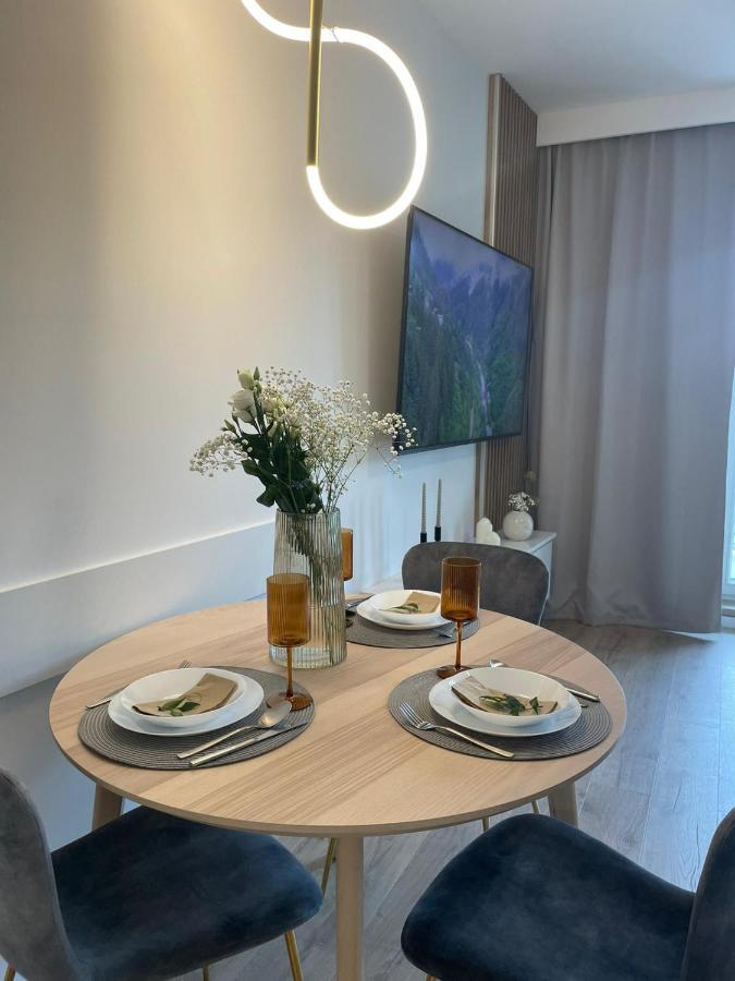 Apartament Kameralis Old Town - Klimatyzacja - Balkon - Winda 엘블라그 외부 사진
