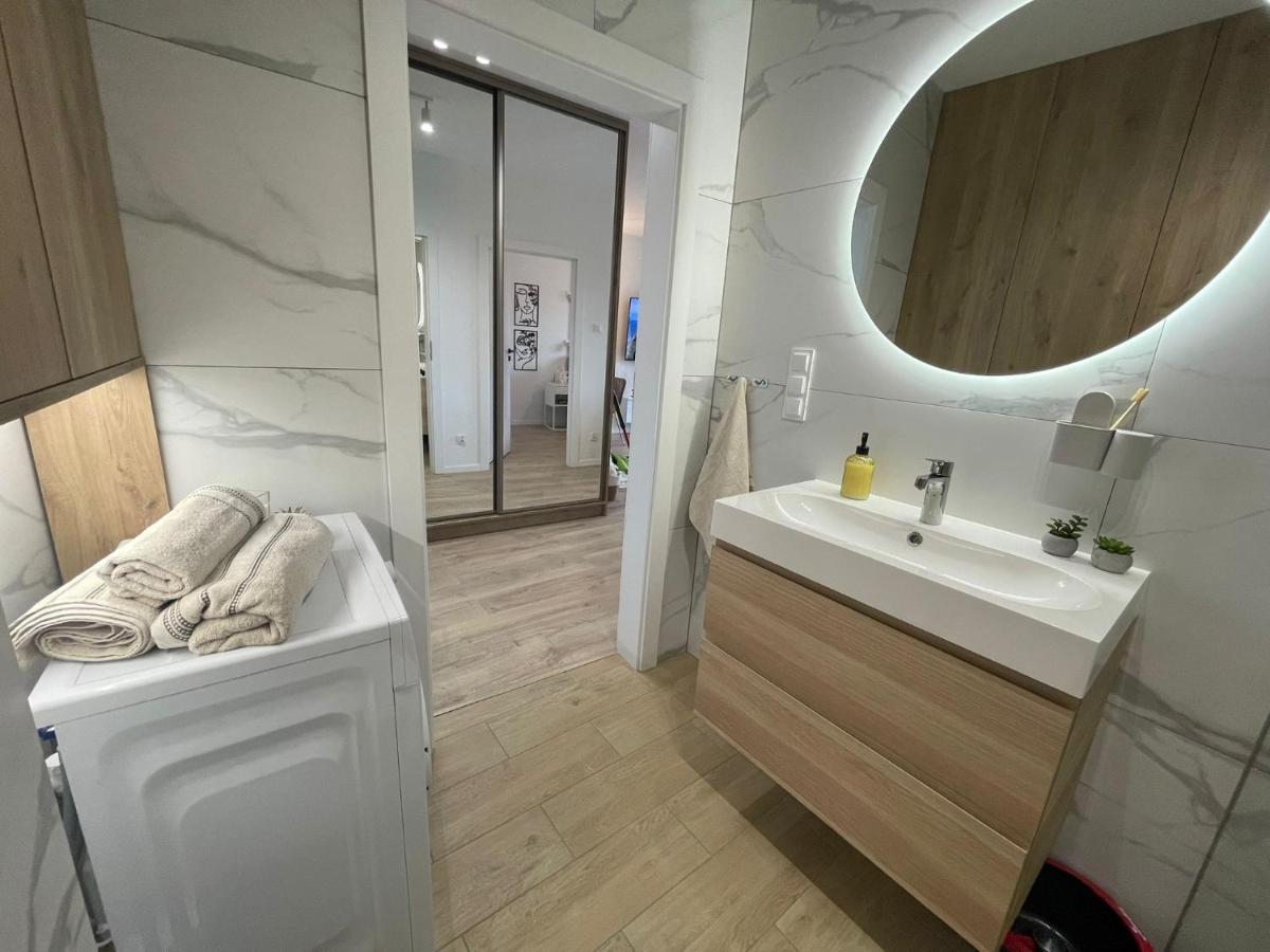 Apartament Kameralis Old Town - Klimatyzacja - Balkon - Winda 엘블라그 외부 사진