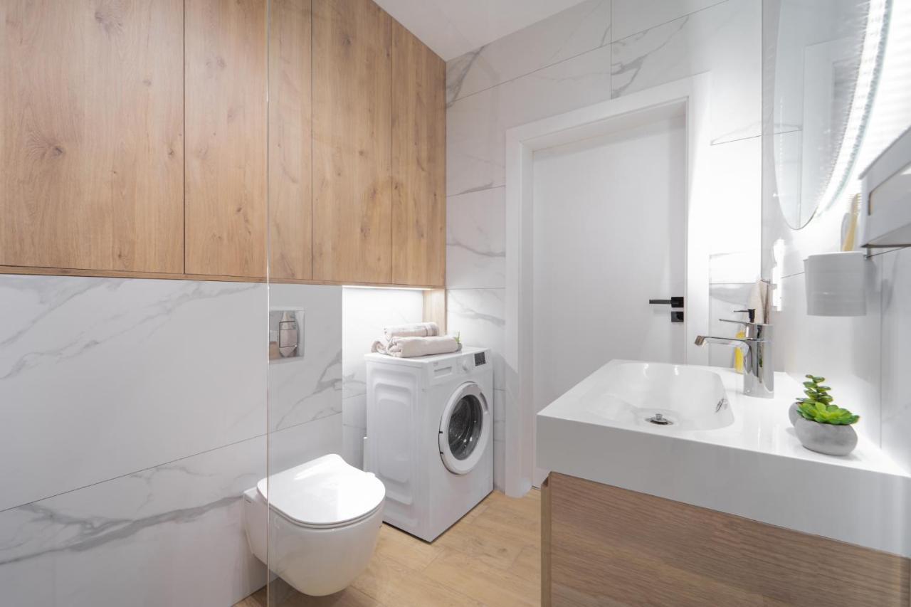 Apartament Kameralis Old Town - Klimatyzacja - Balkon - Winda 엘블라그 외부 사진