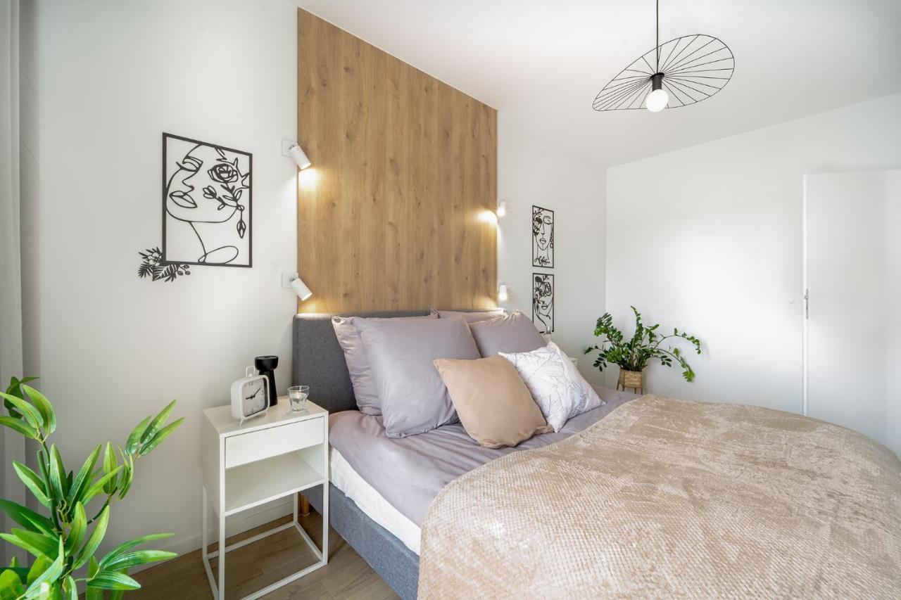 Apartament Kameralis Old Town - Klimatyzacja - Balkon - Winda 엘블라그 외부 사진